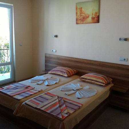 Fits Guest House Primorsko Ngoại thất bức ảnh