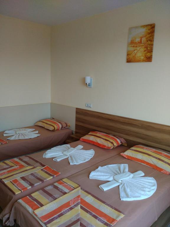 Fits Guest House Primorsko Ngoại thất bức ảnh