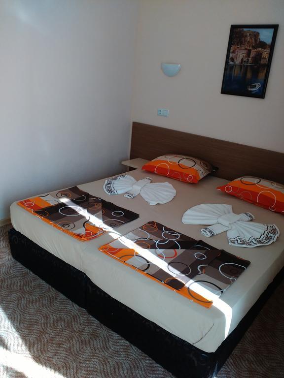 Fits Guest House Primorsko Ngoại thất bức ảnh